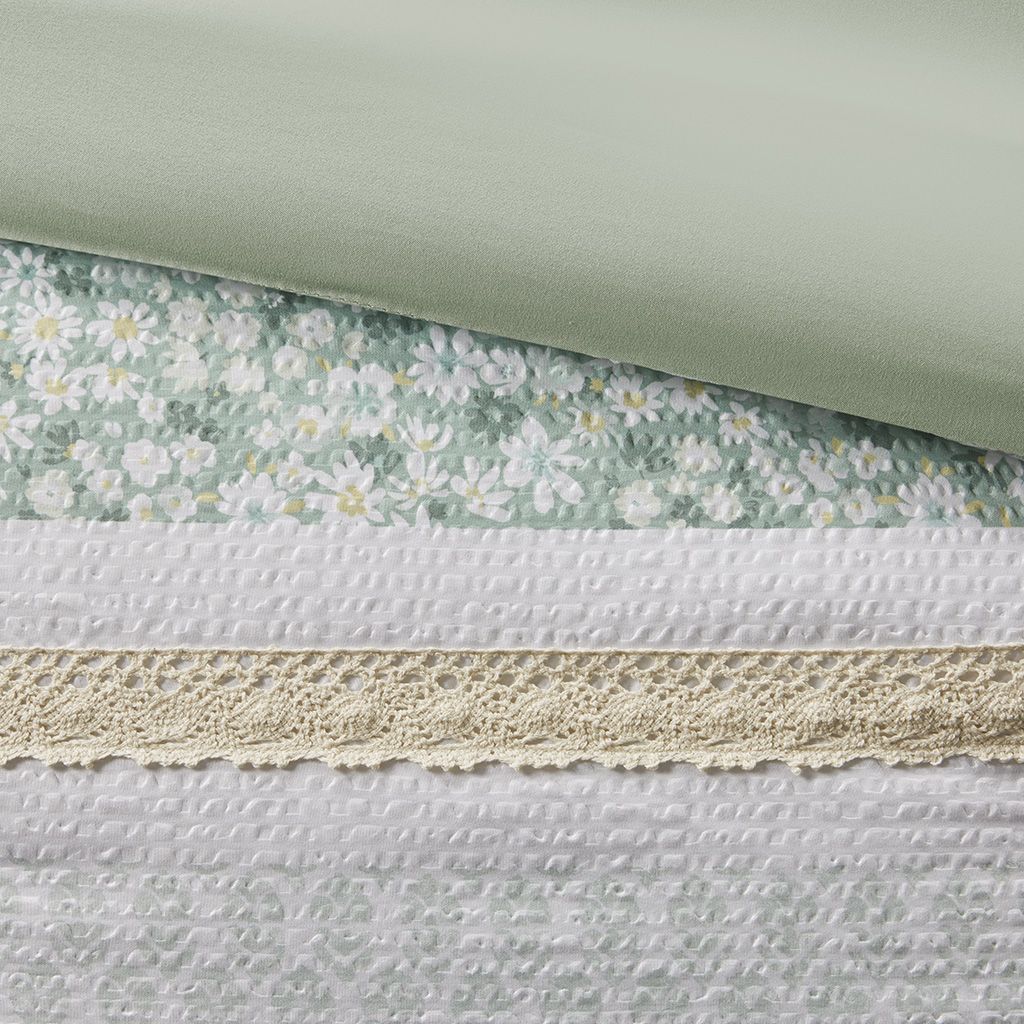 543938611